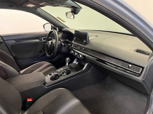 Used 2024 Honda Civic Sport image 11