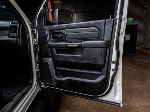 Used 2023 RAM 2500 Limited w/ Night Edition image 38