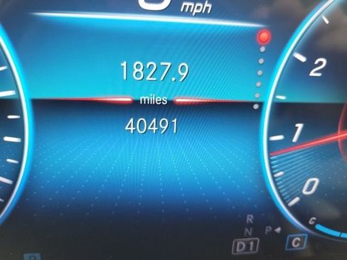 Used 2021 Mercedes-Benz GLE 350 image 22