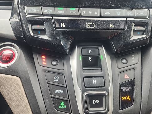 Used 2024 Honda Odyssey EX-L image 13