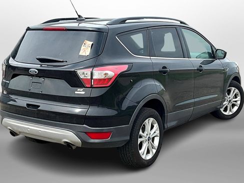 Used 2018 Ford Escape SE w/ SE Sync 3 Package FWD image 11
