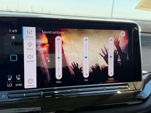 Used 2025 Volkswagen Atlas SEL image 21