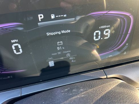 New 2025 Kia Telluride S image 10