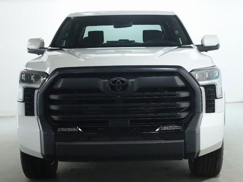 Used 2024 Toyota Tundra Platinum image 5