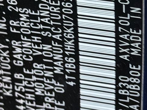 Used 2019 Toyota Camry XSE image 15