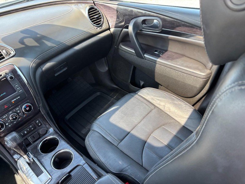 Used 2016 Buick Enclave Leather FWD image 17