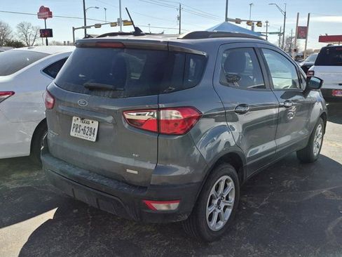 Used 2020 Ford EcoSport SE w/ SE Convenience Package image 3