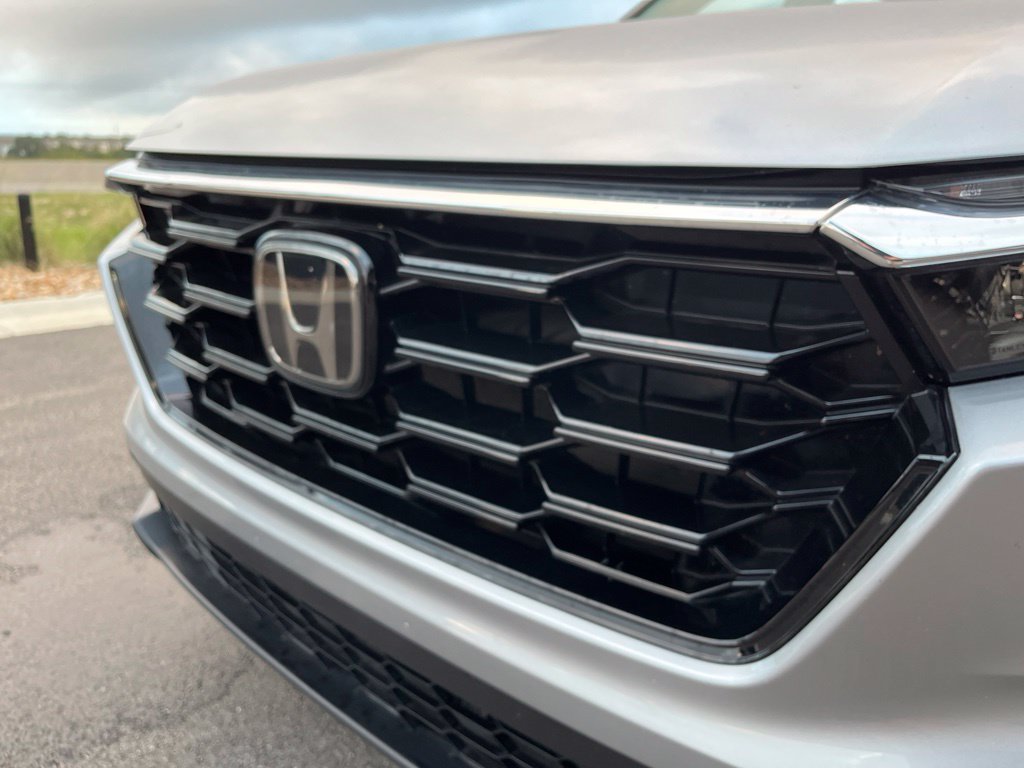 Certified 2025 Honda CR-V EX image 15