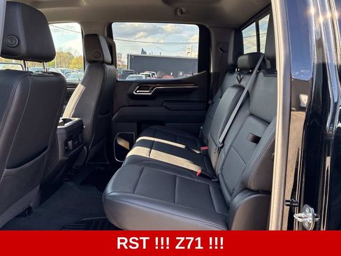 Used 2023 Chevrolet Silverado 1500 RST w/ Convenience Package II AWD/4WD image 15