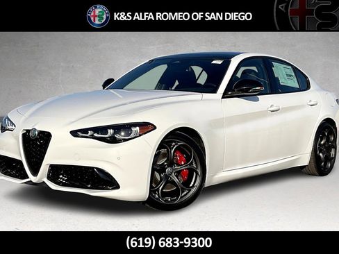 New 2025 Alfa Romeo Giulia w/ Driving Assist Package image 1