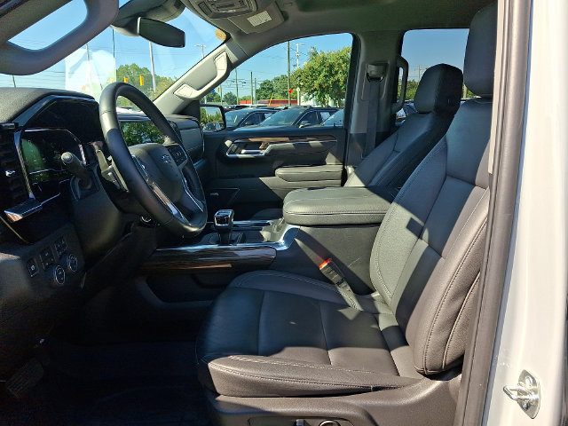 Used 2025 Chevrolet Silverado 1500 RST w/ Convenience Package II AWD/4WD image 13