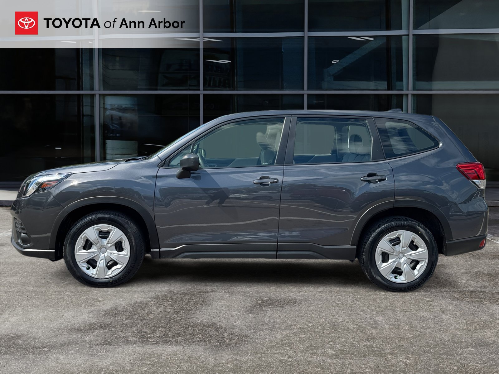 Used 2023 Subaru Forester AWD/4WD image 8