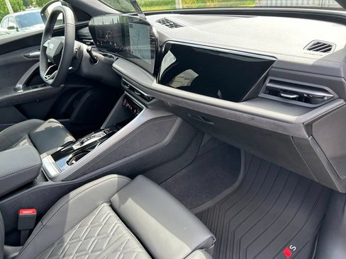New 2026 Audi SQ5 Premium Plus AWD/4WD image 41