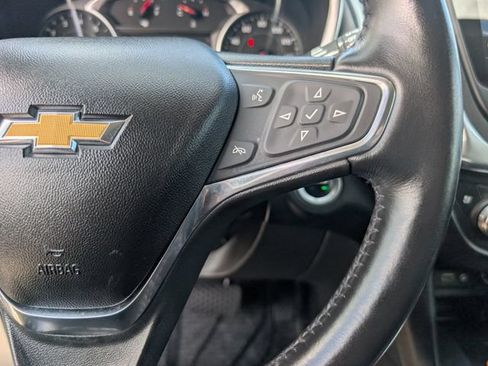 Used 2020 Chevrolet Equinox Premier FWD image 14