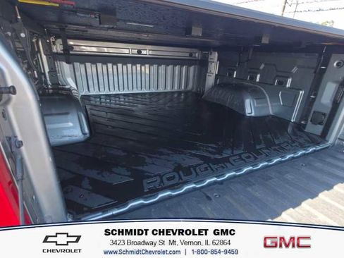 Used 2023 Chevrolet Silverado 1500 LT Trail Boss w/ Convenience Package II AWD/4WD image 9