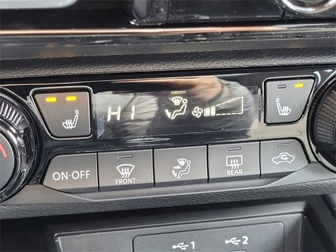 New 2026 Nissan Kicks SV w/ SV Premium Package image 17