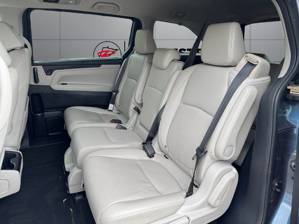 Used 2025 Honda Odyssey EX-L image 18
