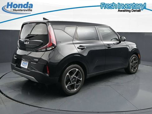 Used 2024 Kia Soul EX FWD image 10