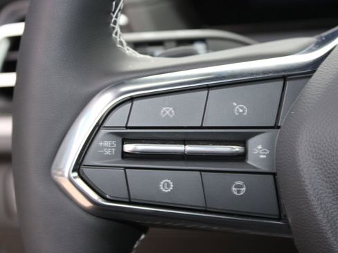 New 2026 Chevrolet Traverse LT w/ Enhanced Driving Package image 29