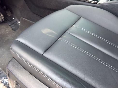 Used 2025 Audi Q5 Premium Plus w/ Premium Plus AWD/4WD image 15