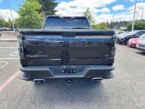 Used 2019 Chevrolet Silverado 1500 LT Trail Boss AWD/4WD image 8