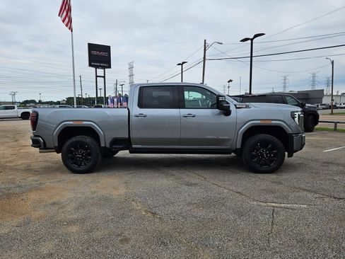 New 2026 GMC Sierra 2500 AT4 w/ AT4 Premium Plus Package AWD/4WD image 7