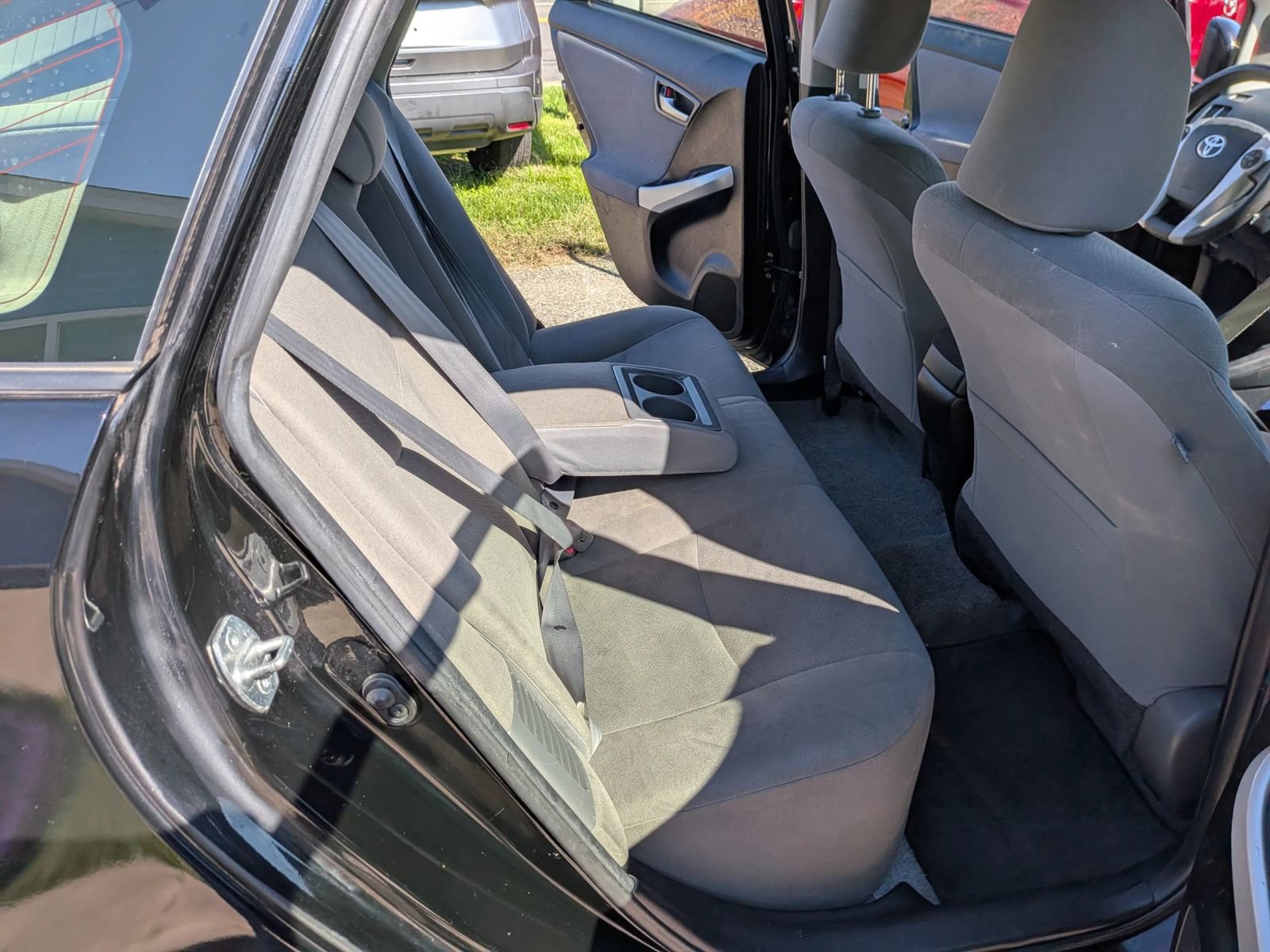 Used 2014 Toyota Prius Two FWD image 33