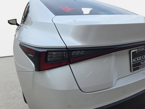 Used 2024 Lexus IS 300 w/ Comfort Package RWD image 32