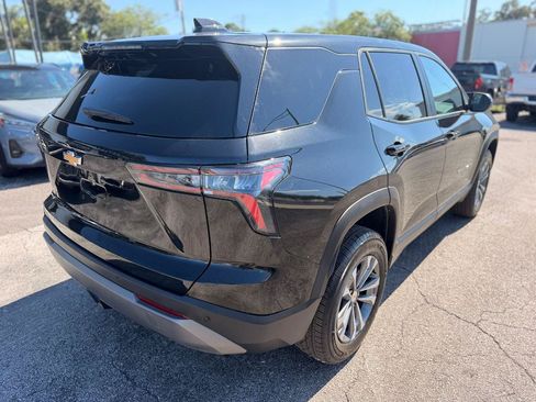 Used 2026 Chevrolet Equinox LT FWD image 7