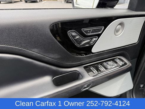 Used 2023 Lincoln Aviator Reserve w/ Equipment Group 201A AWD/4WD image 21