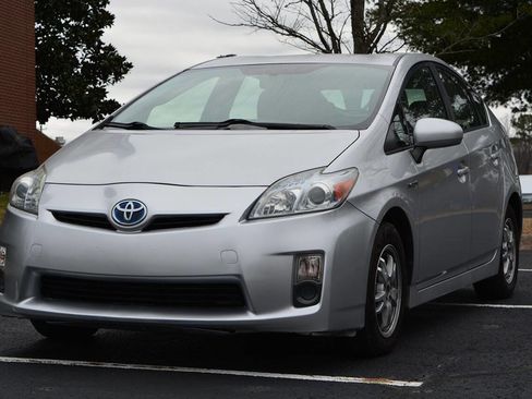 Used 2010 Toyota Prius One image 1