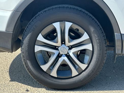 Used 2016 Toyota RAV4 LE image 29