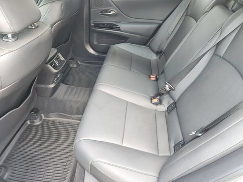 Used 2024 Lexus ES 350 w/ Premium Package FWD image 30