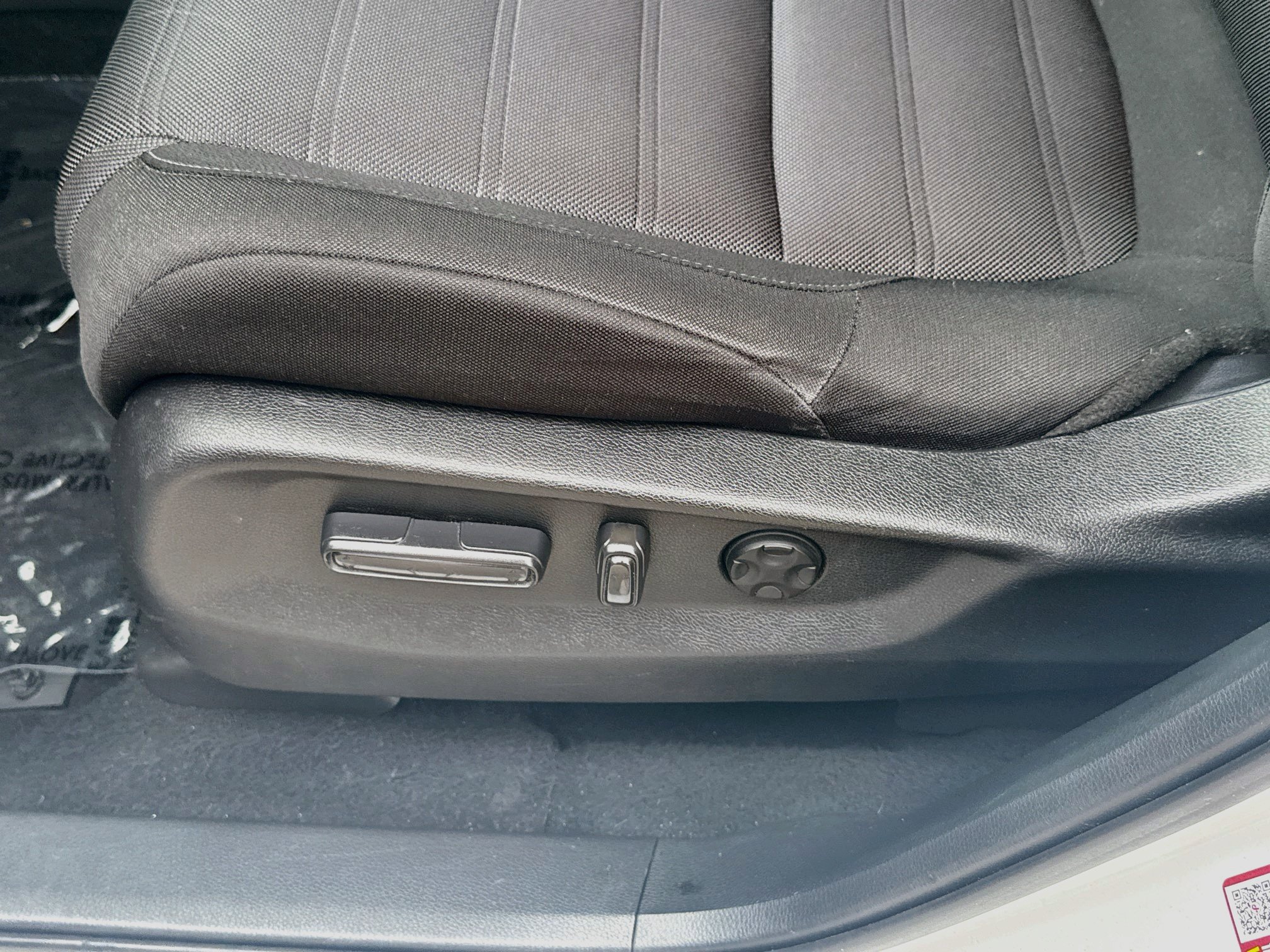 Used 2022 Honda CR-V EX image 16