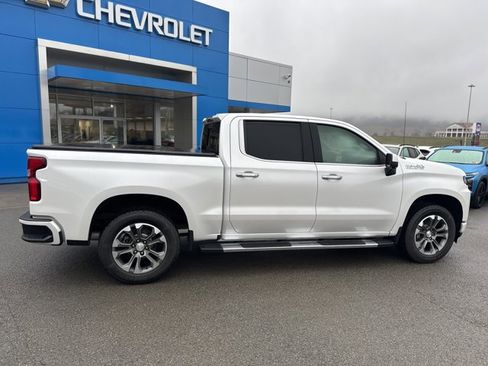 Used 2021 Chevrolet Silverado 1500 High Country w/ Z71 Off-Road Package image 3