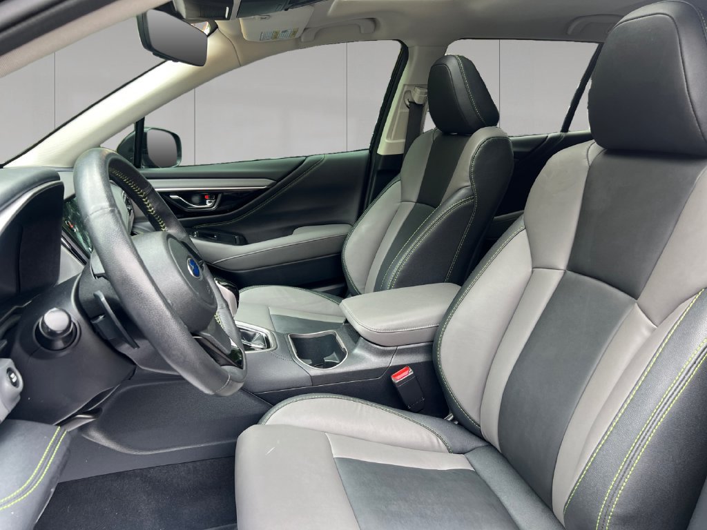 Used 2024 Subaru Outback Onyx Edition XT AWD/4WD image 10