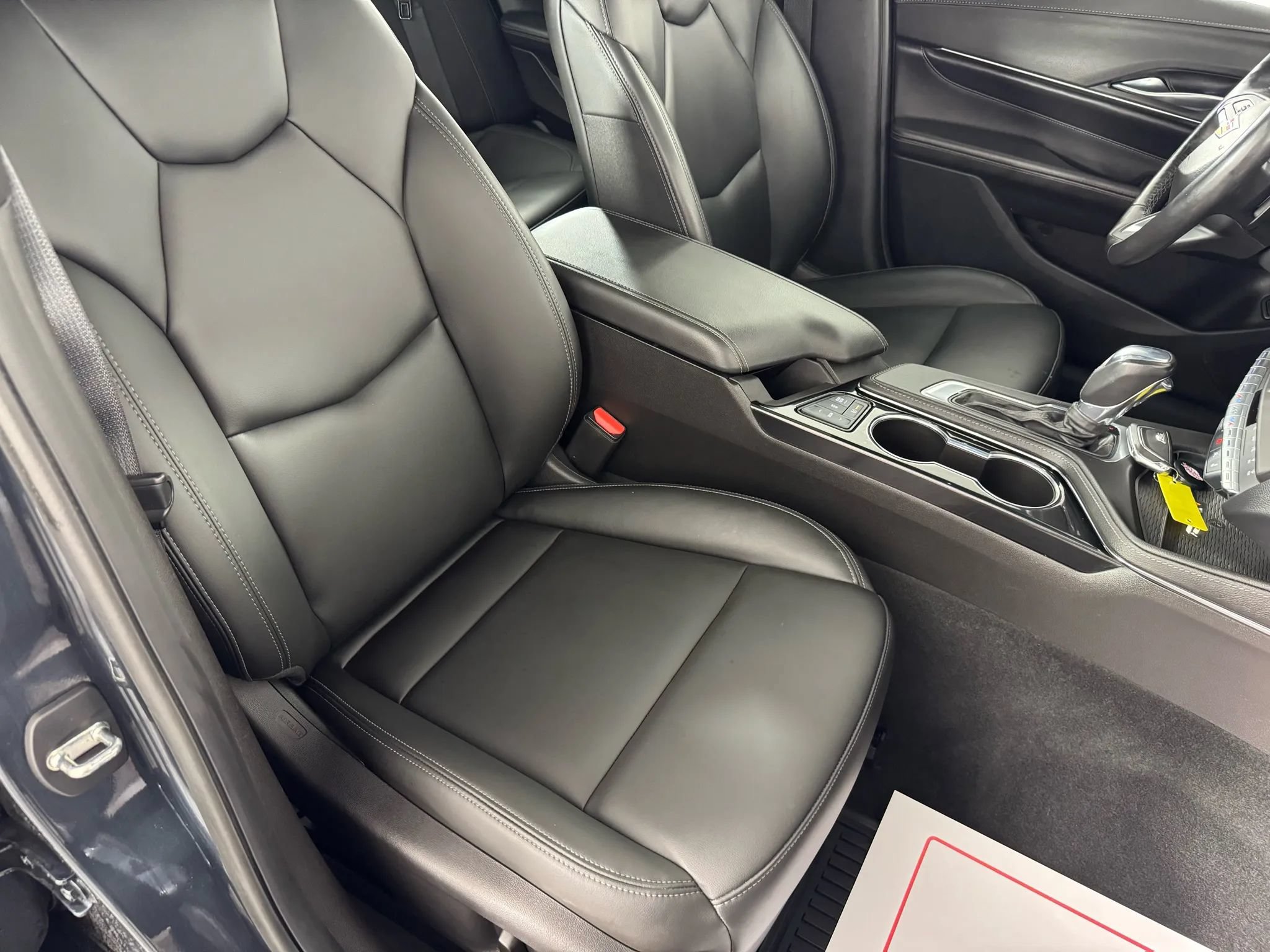 Used 2022 Cadillac CT4 Luxury w/ Sun And Sound Package AWD/4WD image 37