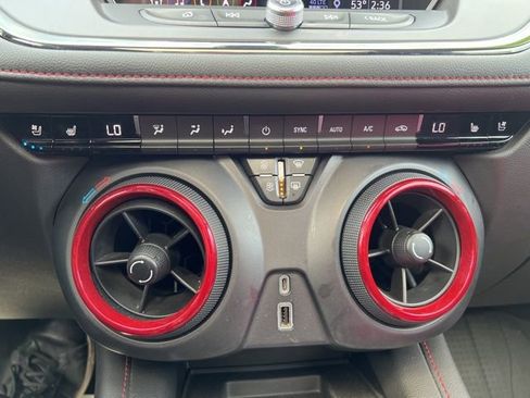 Used 2019 Chevrolet Blazer RS image 32