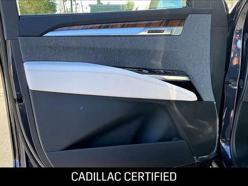 Used 2025 Cadillac Escalade Sport Platinum w/ LPO, ONYX Package AWD/4WD image 20