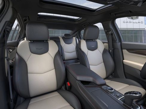 New 2026 Cadillac CT5 V w/ LPO, ONYX Package image 16