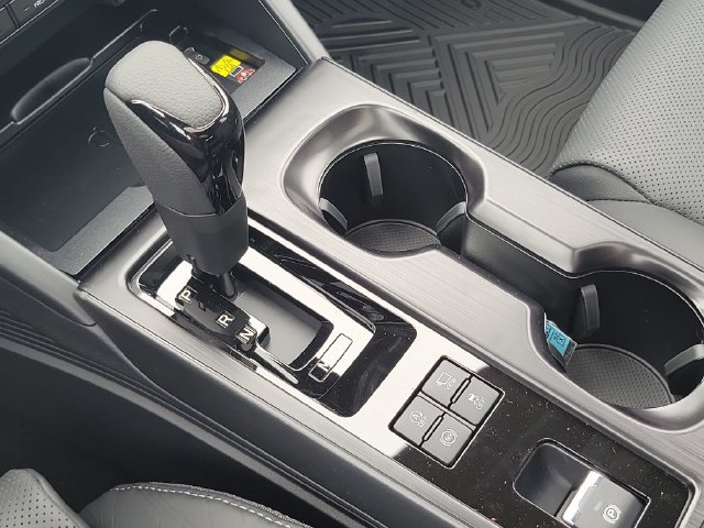 New 2026 Subaru Outback Touring AWD/4WD image 23