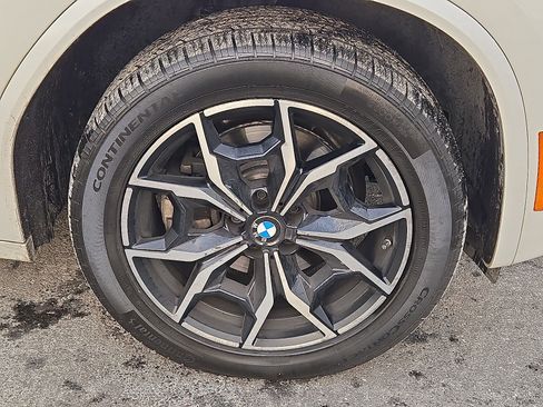 Certified 2023 BMW X3 xDrive30i w/ M Sport Package image 8