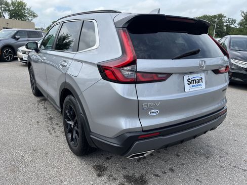 Used 2024 Honda CR-V Sport image 6