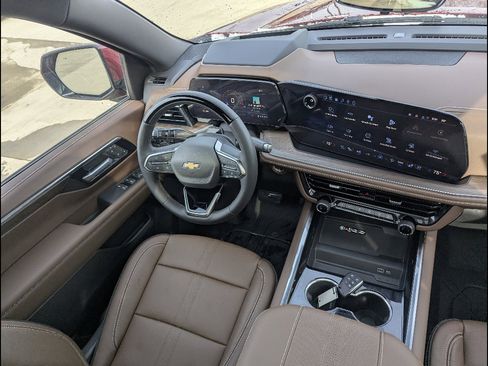 New 2026 Chevrolet Suburban High Country AWD/4WD image 20