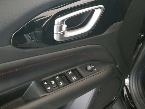 New 2026 Jeep Compass Trailhawk AWD/4WD image 6