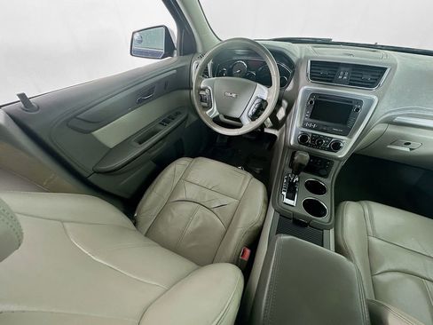 Used 2014 GMC Acadia SLT image 9