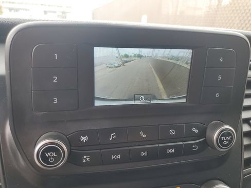 Used 2023 Ford Transit 350 DRW RWD image 21