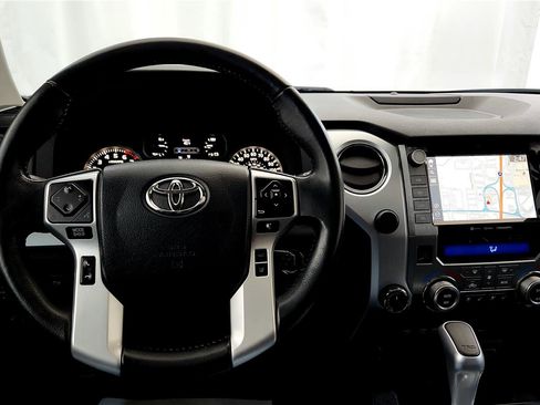 Used 2020 Toyota Tundra Platinum image 27