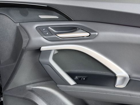 New 2025 Audi Q5 Premium Plus image 27