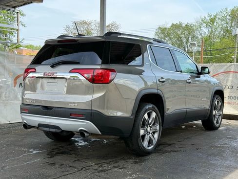 Used 2019 GMC Acadia SLT w/ LPO, Floor Liner Package image 9